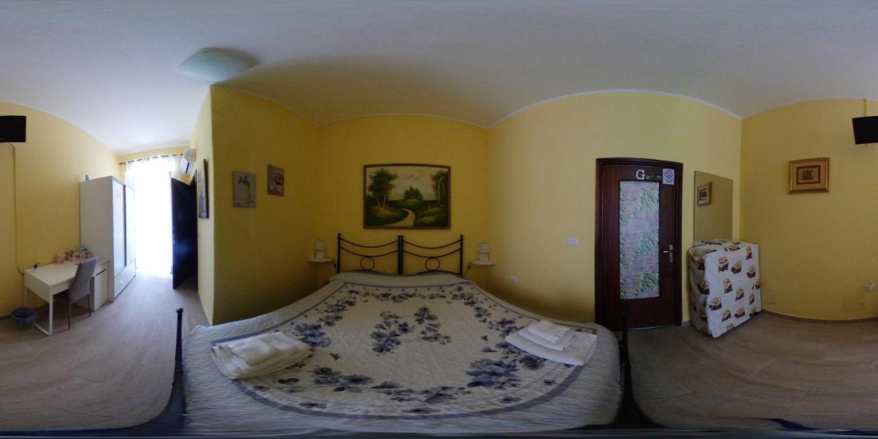 B&B Del Corso Iglesias Eksteriør billede